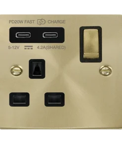 Click Deco VPSB595BK Victorian 'Ingot' 13A 1 Gang Switched Safety Shutter Socket with Twin Type C USB (4.2A) - Satin Brass (Black)